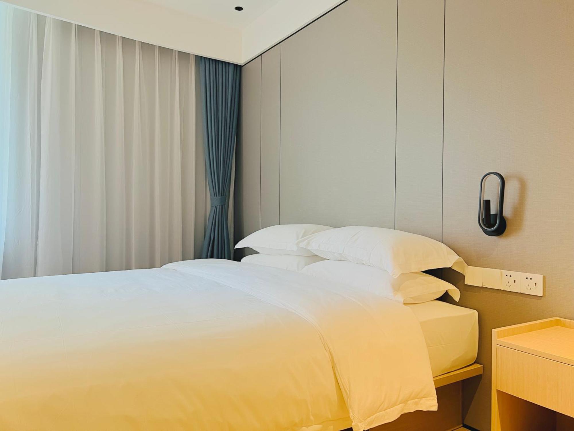 Dayin Garden Hotel -Near People'S Square & Nanjing Road-Large Social Area -Bar -Cafe -Gym -Free Laundry Luggage Storage -24H Front Desk-English Service Shanghaj Zewnętrze zdjęcie