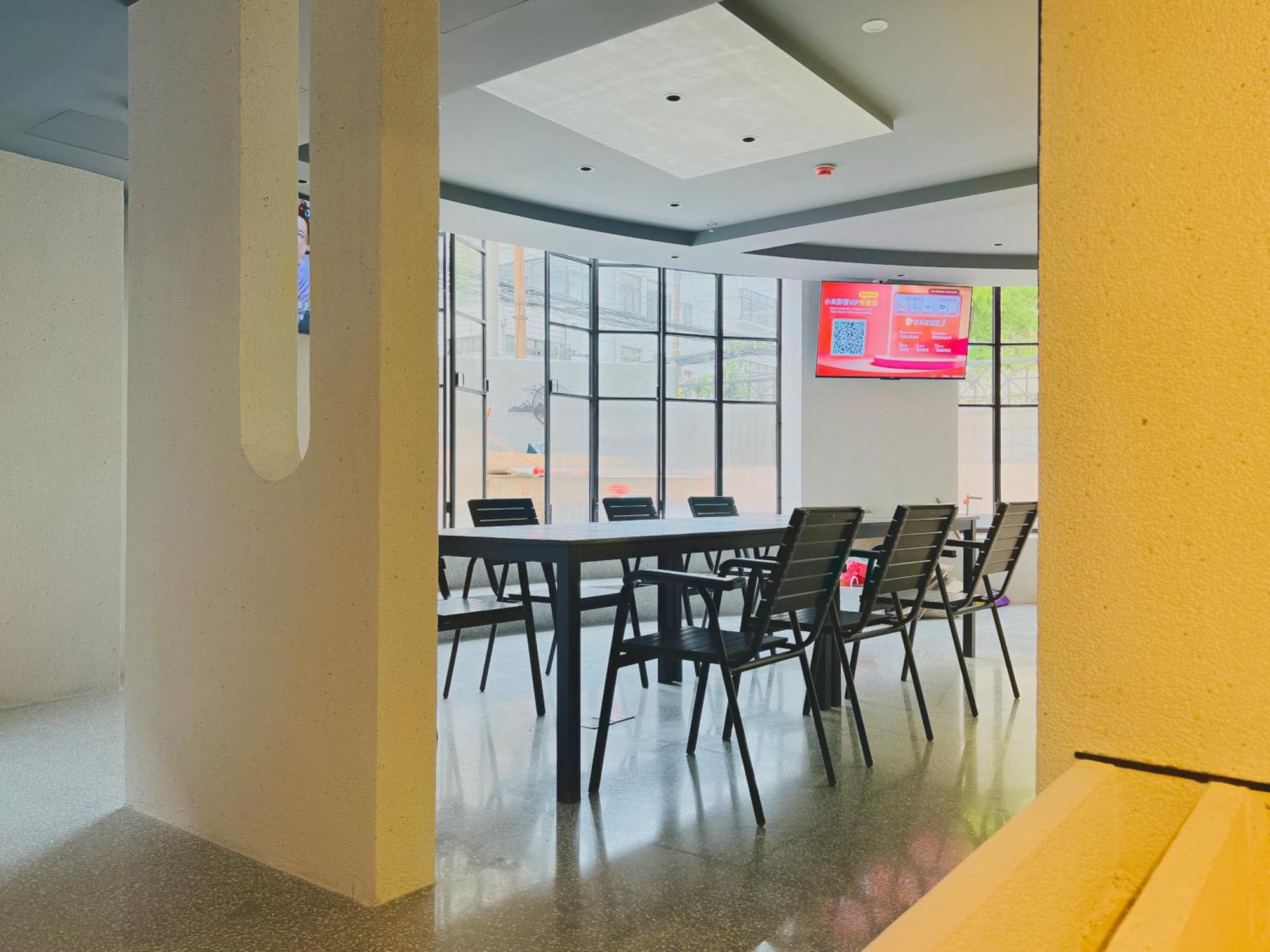 Dayin Garden Hotel -Near People'S Square & Nanjing Road-Large Social Area -Bar -Cafe -Gym -Free Laundry Luggage Storage -24H Front Desk-English Service Shanghaj Zewnętrze zdjęcie