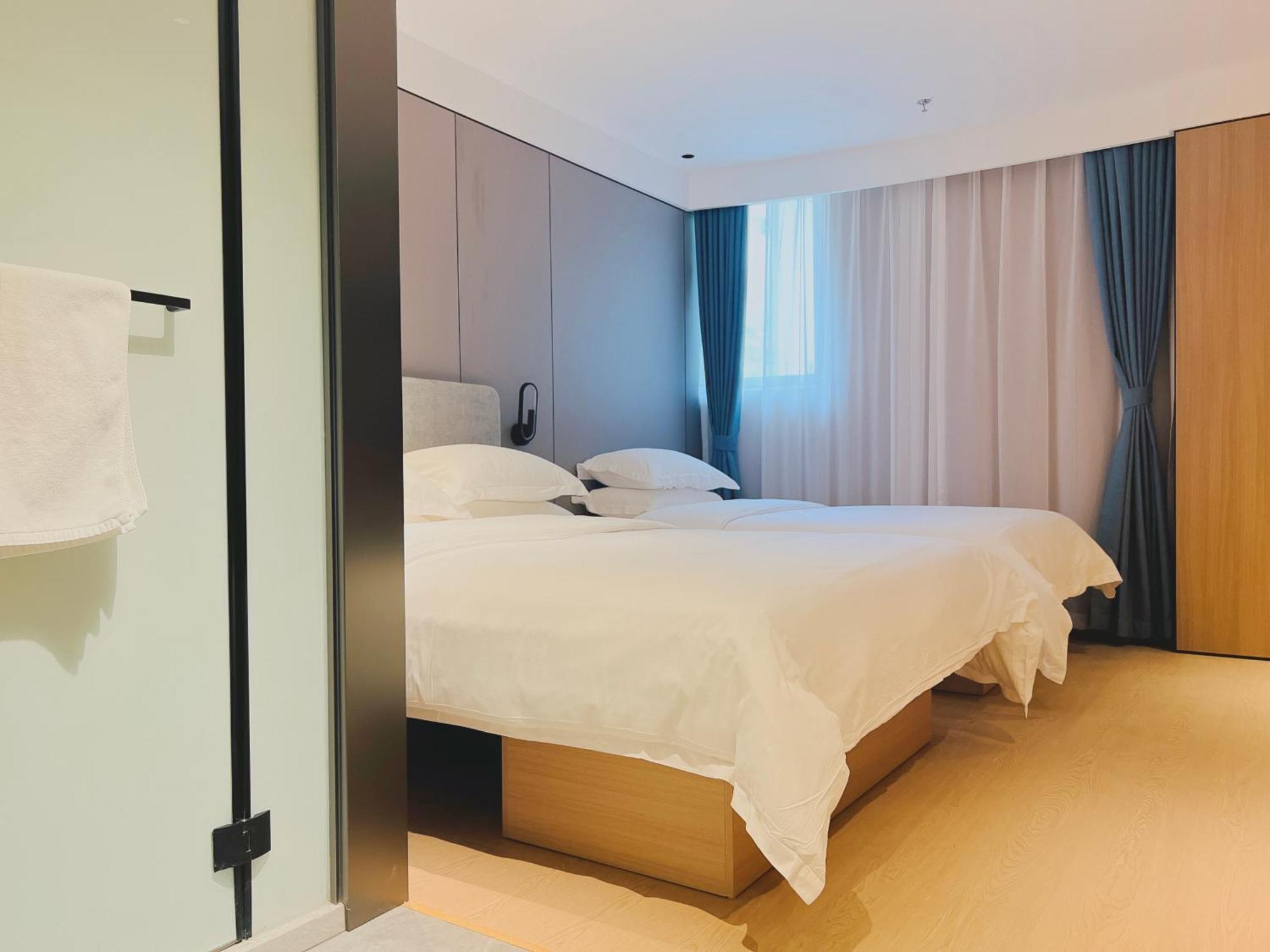 Dayin Garden Hotel -Near People'S Square & Nanjing Road-Large Social Area -Bar -Cafe -Gym -Free Laundry Luggage Storage -24H Front Desk-English Service Shanghaj Zewnętrze zdjęcie