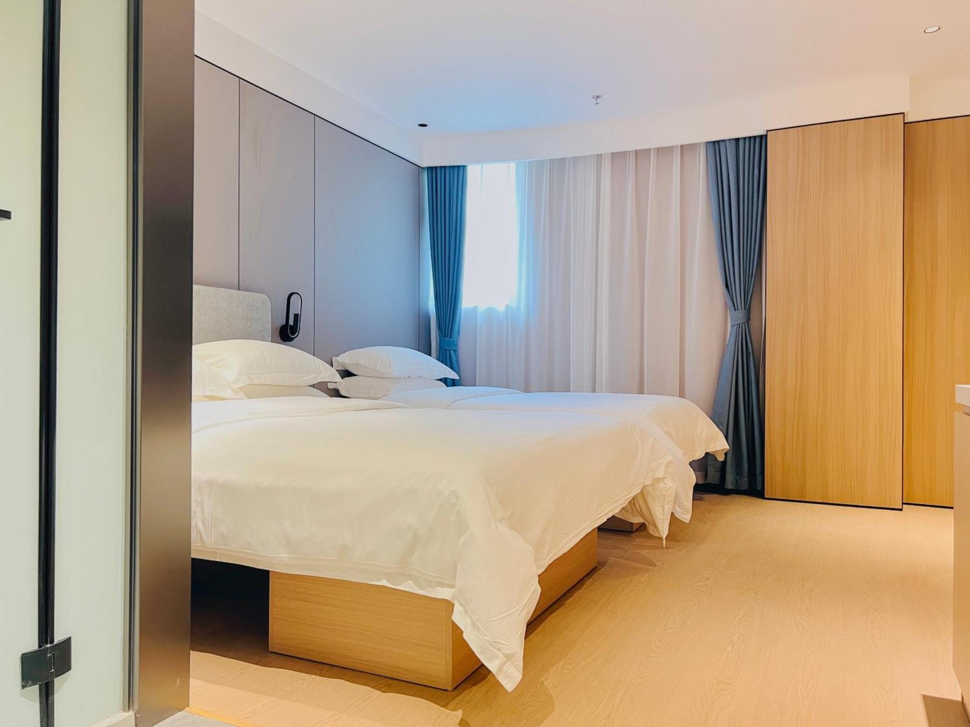 Dayin Garden Hotel -Near People'S Square & Nanjing Road-Large Social Area -Bar -Cafe -Gym -Free Laundry Luggage Storage -24H Front Desk-English Service Shanghaj Zewnętrze zdjęcie